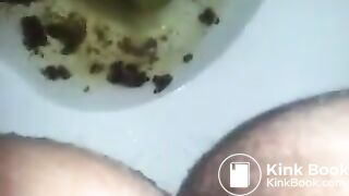 runny shit between legs 3