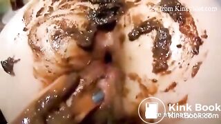 Girl farts and shits while being fingered.