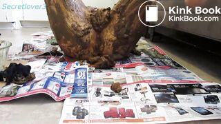 Girl covers herself in saved shit