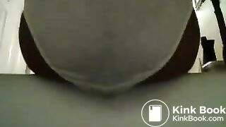 afro-american-girl-pantypoop2