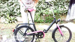 pooping leggings on a bike