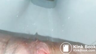 Nice amateur poo and pee