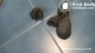 Pregnant girl shitting for us