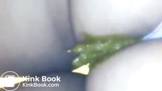 Standing poop - video 2