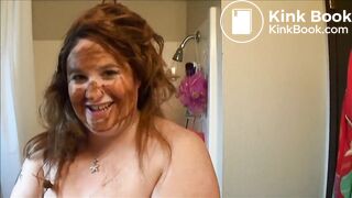 bbw rubs shit in hair