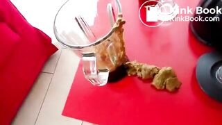 What a nice shit from a sexy chub