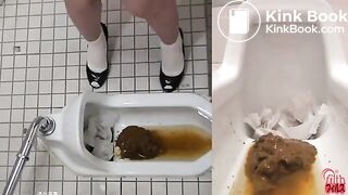Asian girl who is sick of diarrhea is shitting in the mall WC