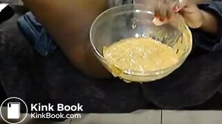 Ebony shits - video 2