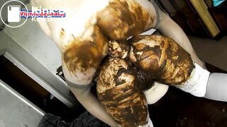 Two butts in shit splendour