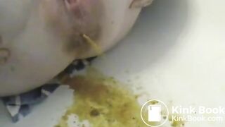 Great diarrhea expulsion and awesome big clit