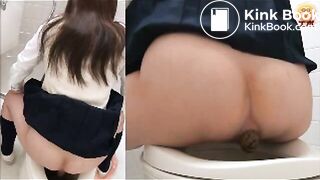 Japanese girls poop in the toilet