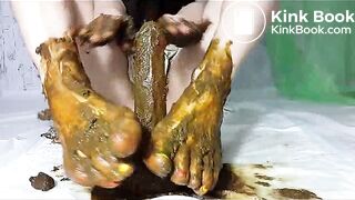 My feet receive a portion of shit