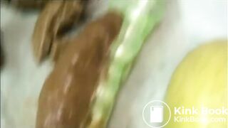 Pretty pooper, sweet shitter