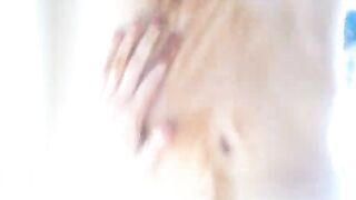 Blonde shit smearing