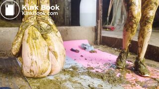 Manure sports Cowshit Yoga