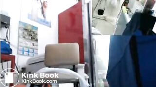 Camgirl Poops in Public