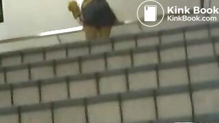 Ungence in the street