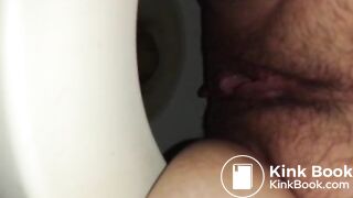 Nice view of girl shitting