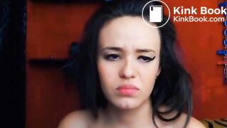 18yo babe scat, piss and vomit on webcam