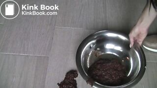 Lady takes a red dump