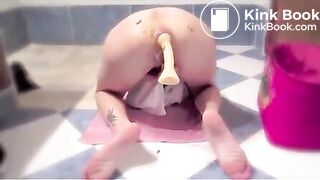 Scat Dildo - video 6