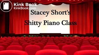 Big booty ebony farting!!