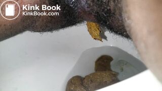 Ebony Unloading Lunch