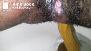 Ebony Unloading Lunch