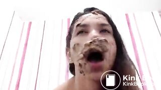 Girls scat webcam 10