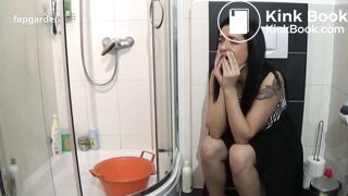 Toilet Poop and Fart