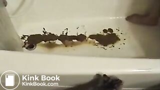 Nude chick bends over and shits!!