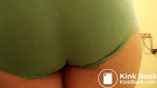 Girl loud panty pooping