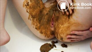 shit and smear - video 3