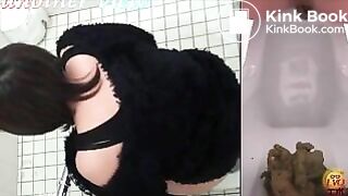 Asian Pooping Girl 027