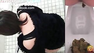 Asian Pooping Girl 027