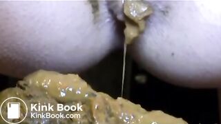 Creamy poop - video 4