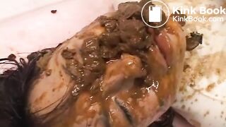 Two Lesbian Scat , Vomit