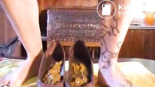 Scat in her shoes