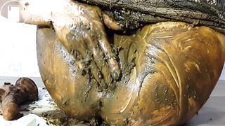 Panty poop 5 - video 2