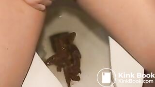 Another toilet poop vid with a nice blonde