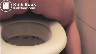 Housewife pooping a big one