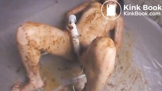 Scat queen Ai Okamoto