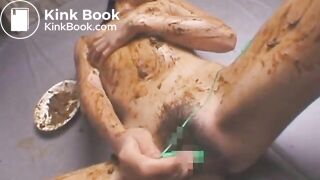 Scat queen Ai Okamoto