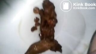 amateur 2 poop 8