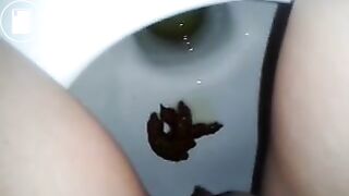 amateur 2 poop 12