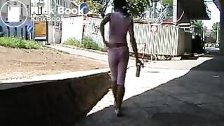 Dany shits pink yoga pants in public