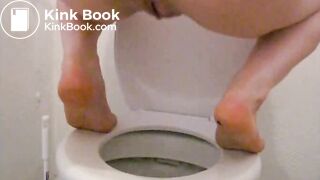 Random Shit 5 - Redhead in the bathroom