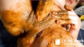 Scat Stockings in Pussy