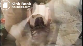 Fazendo cocô no rosto de mulher gorda