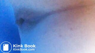 amateur records herself shitting